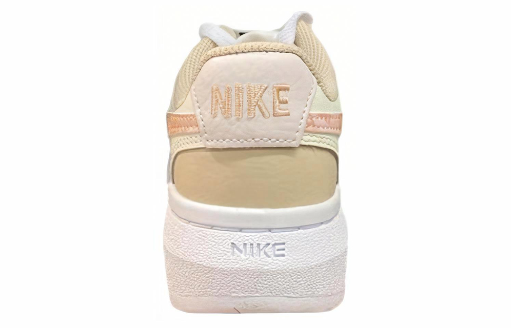 Кроссовки Nike Court Vision 1 Alta Ltr (Женская размерная сетка)