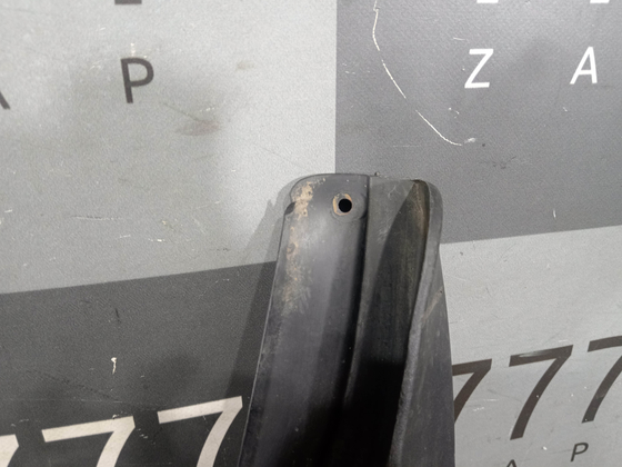 Брызговик задний левый Volkswagen Tiguan 2 16-нв Б/У Оригинал 5NA075101