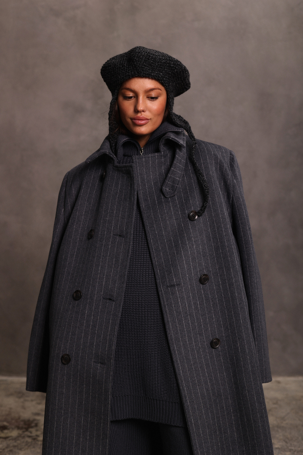 Двубортное пальто