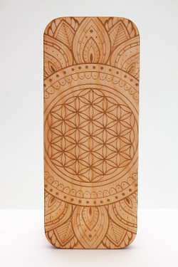 Доска садху Ом на мандале медные гвозди