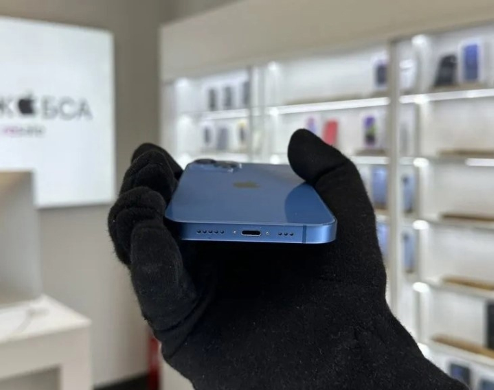 iPhone 13, 256 ГБ б/у