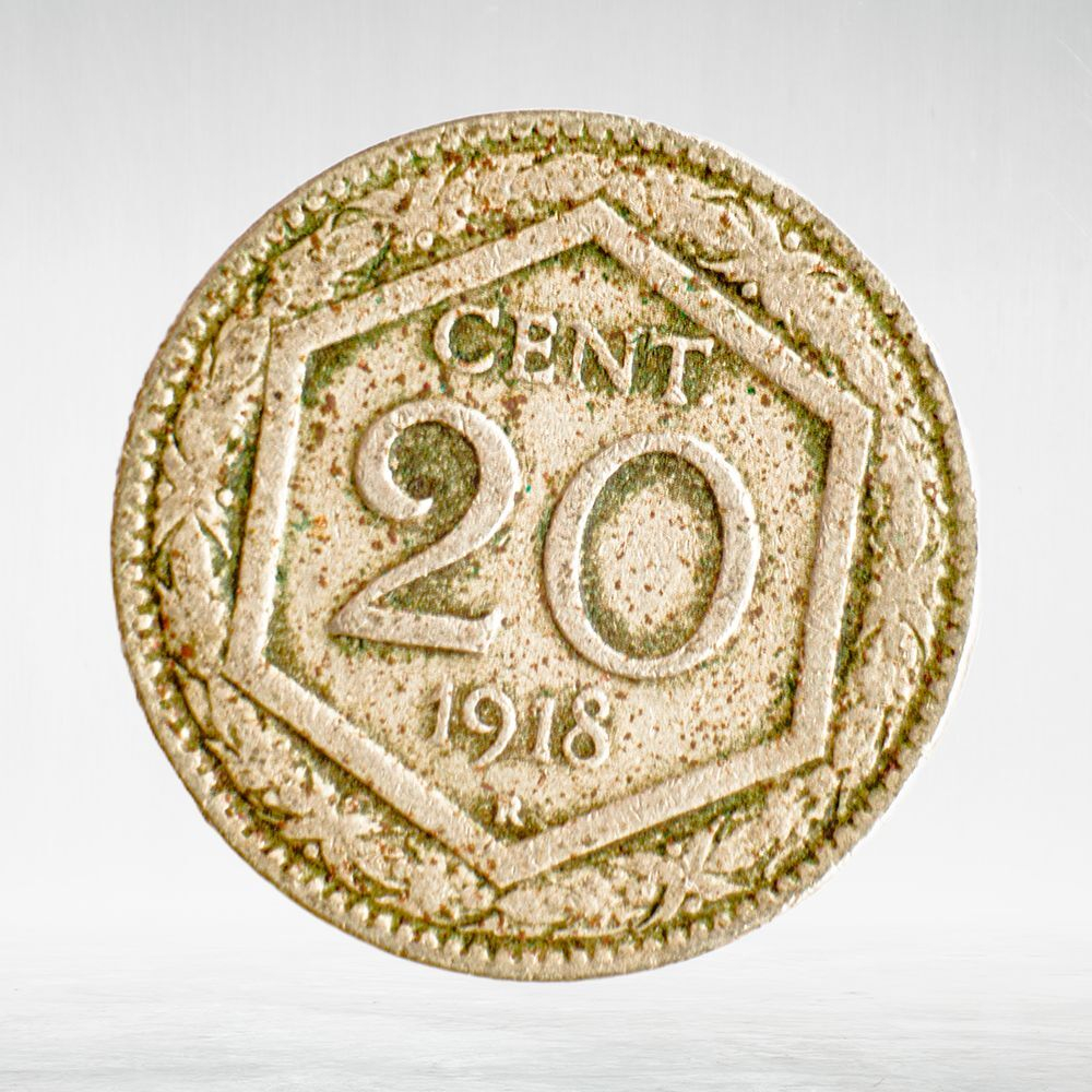 Italy 20 Centesimi 1918 R "Crowned Savoy Shield - Emergency Issue", VF