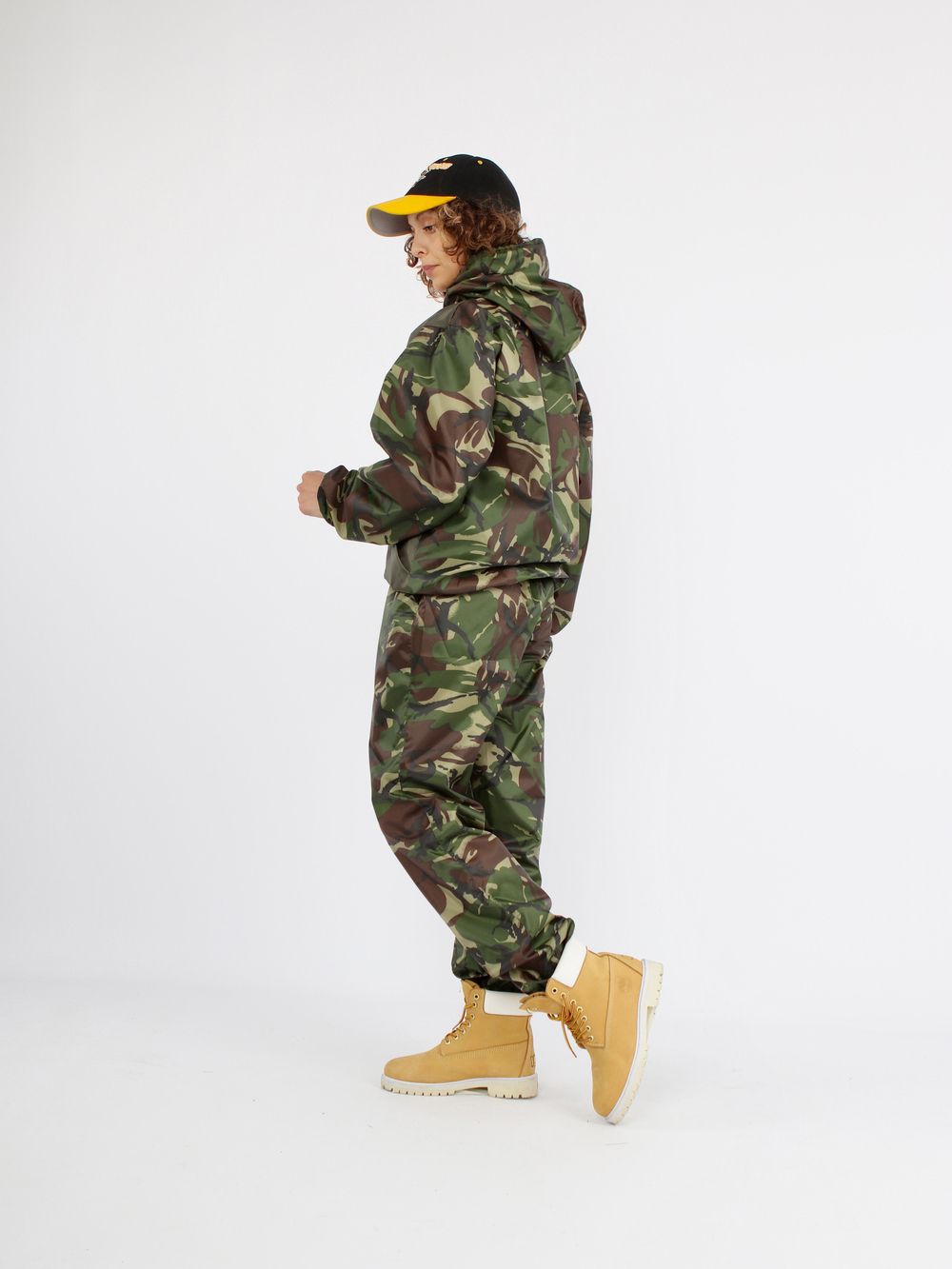 Костюм для активного отдыха Prival Ветровлагозащитный, женский, хаки + кмф Кукла