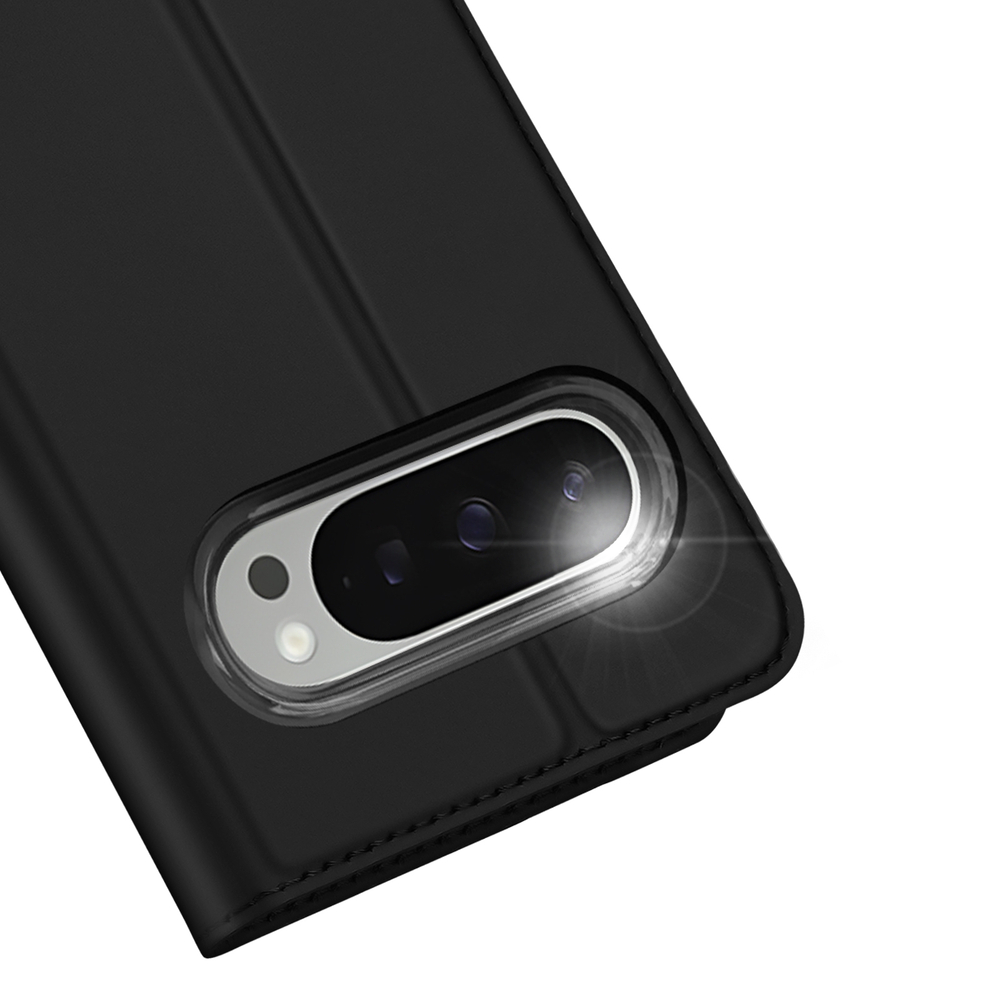 Чехол книжка из PU кожи черного цвета от Dux Ducis для Google Pixel 10 и 10 Pro, серия Skin Pro Series Case
