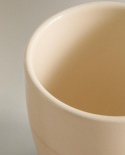 ZARA HOME КЕРАМИЧЕСКАЯ КРУЖКА СО СПИРАЛЬНЫМ ДИЗАЙНОМ, ЖЕЛТЫЙ
