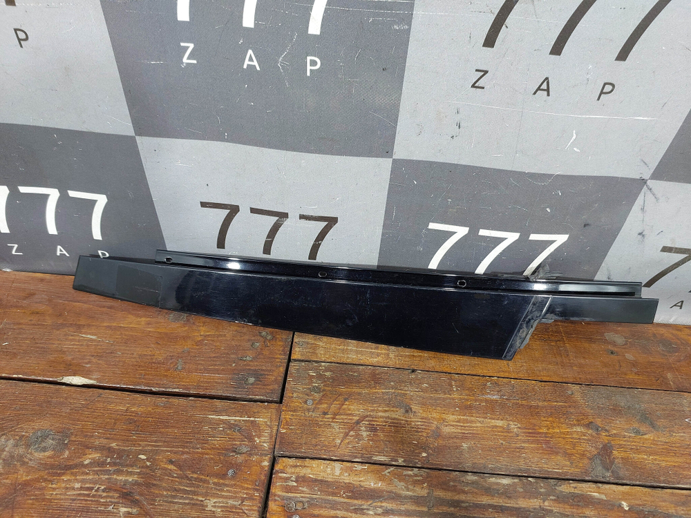 Накладка стойки передней правой BMW X5 (F15) 13-18 Б/У Оригинал 51337289614