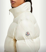 Утеплённая куртка Abbadia Short из лакового нейлона с пухом от Moncler