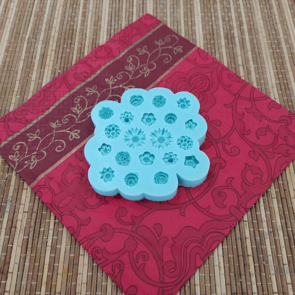 Молд силиконовый  "Цветочный микс" №1689/3