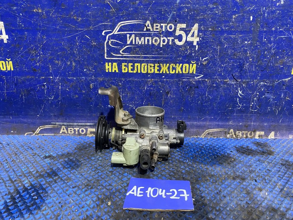 Дроссельная заслонка TOYOTA COROLLA 1999