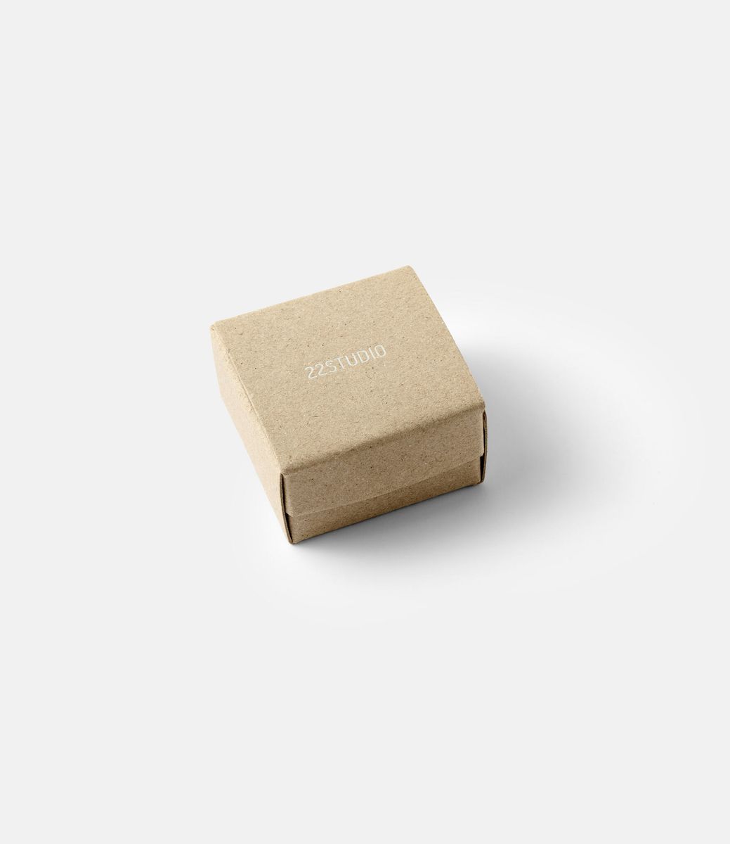 22 Studio Pebble Dark Grey — серьги из бетона и камней
