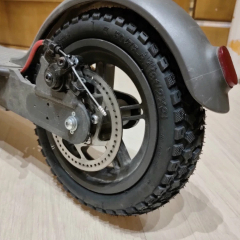 Покрышка 50/75-6.1 (8 1/2х2) внедорожная для Xiaomi M365, GT M365 Pro, Hoverbot Ace, Digma Urban