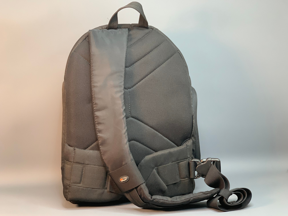 Lowepro SlingShot 300AW