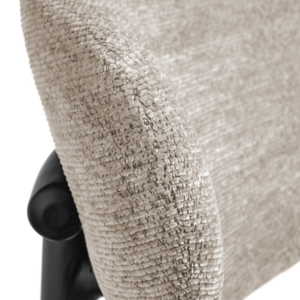 Стул полубарный Lucas 2 латте шенилл с чёрными ножками