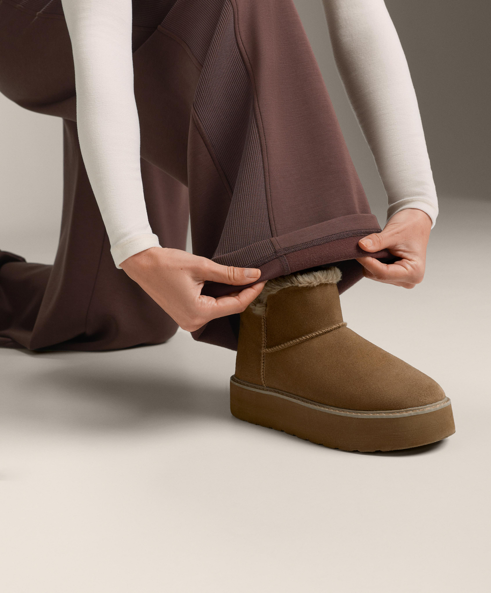 OYSHO Широкие брюки с начесом и модалом, коричневый