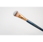 MAKEUPSTOREKZ Кисть для тона Таклон/ Т01