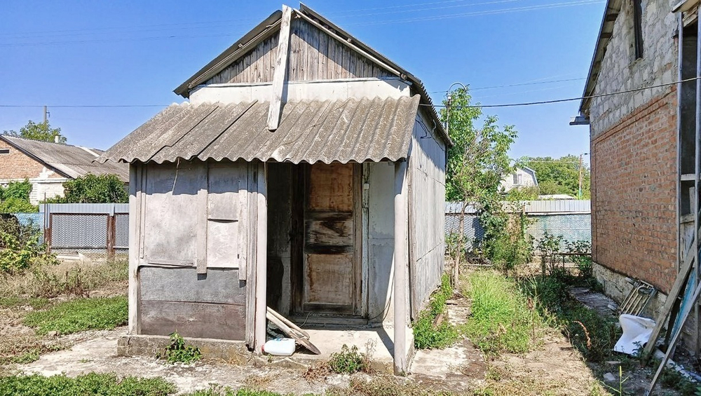 Жилая дача в СТ " Приазовец" г.Славянск - на - Кубани.