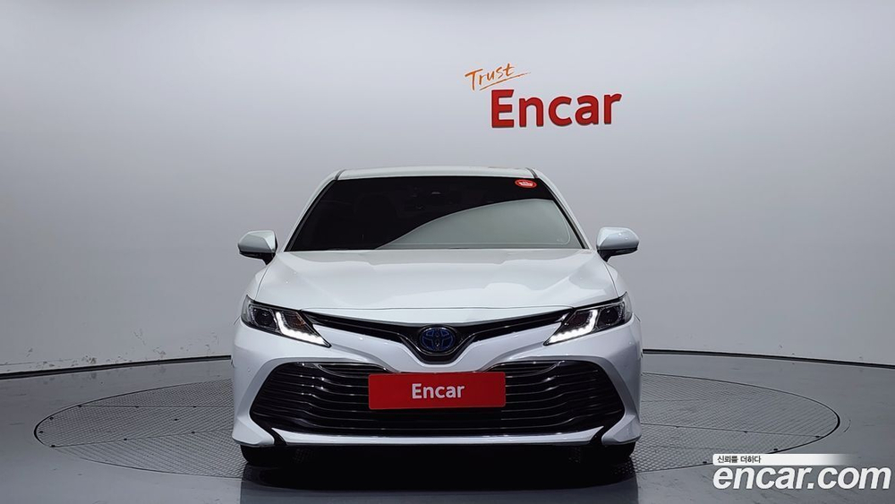 Toyota Camry (XV70) 2.5 LE Hybrid (10.2020)