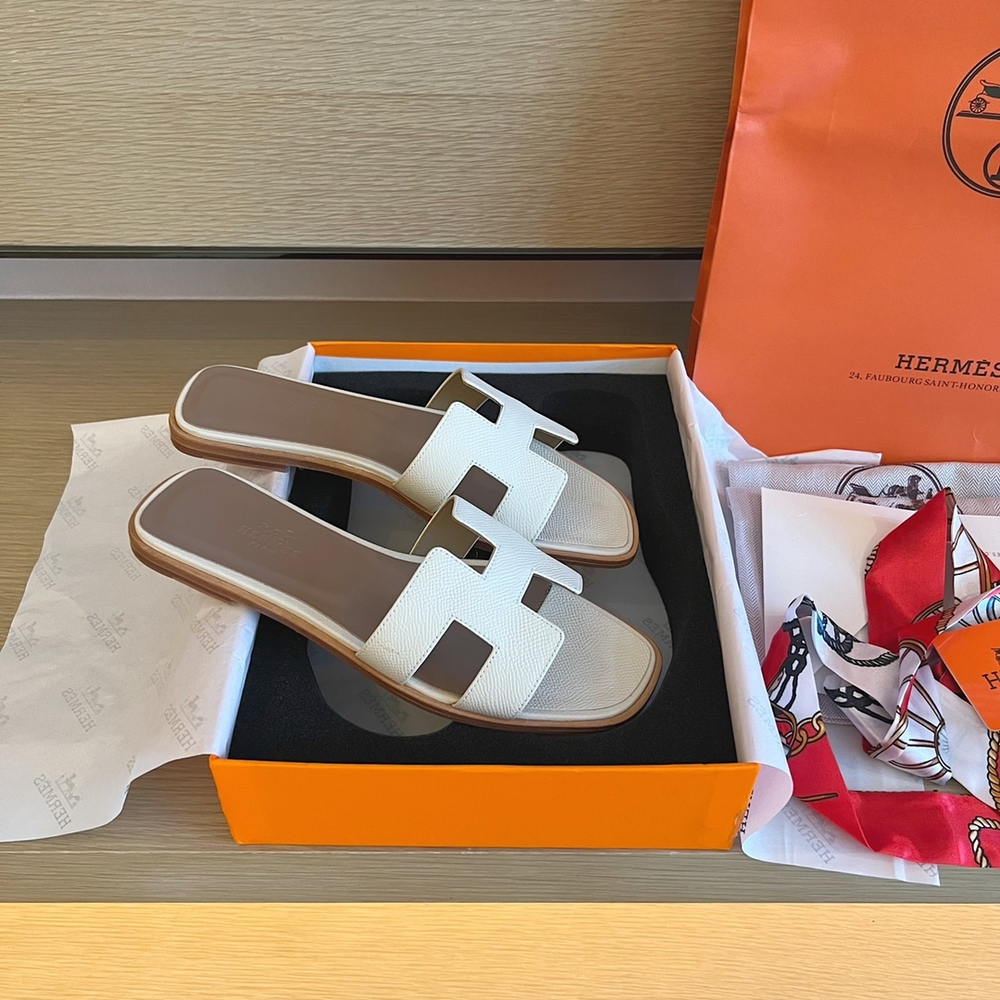 Hermes Oran Sandal