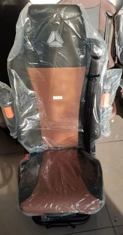 Автомобильное сидение для грузовика универсальное вариант 1