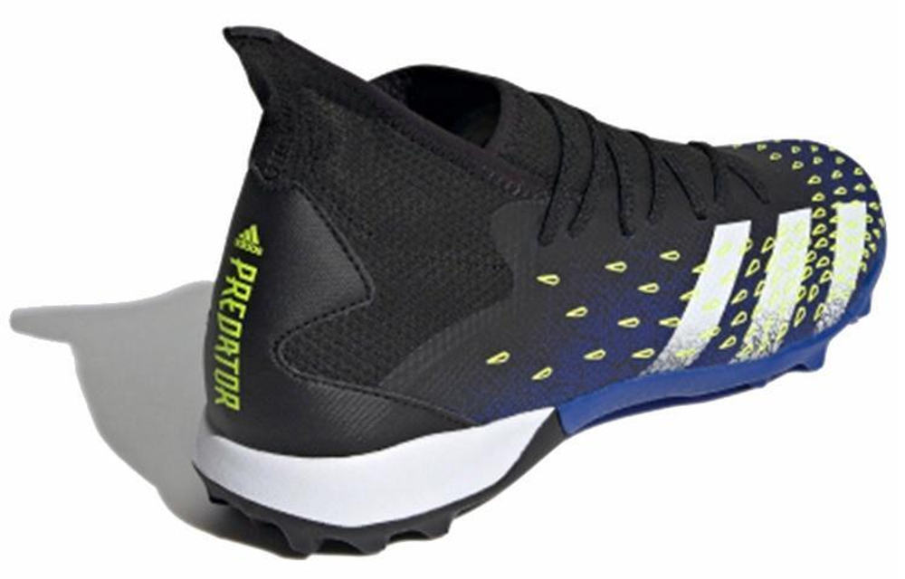 Кроссовки Adidas Predator Freak .3 Tf