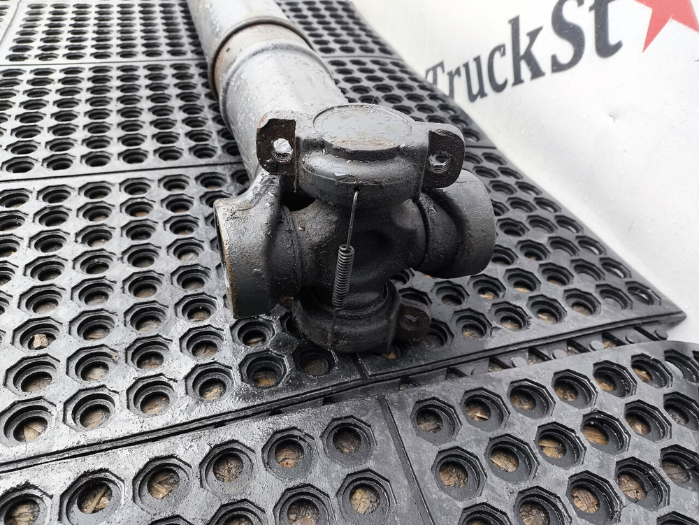 Вал карданный 1965 мм 2016г.