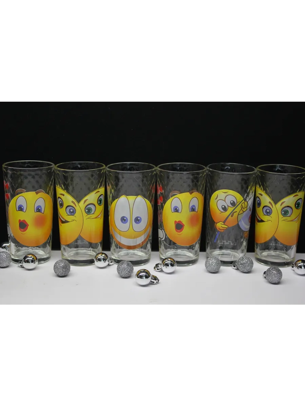 Набор стаканов