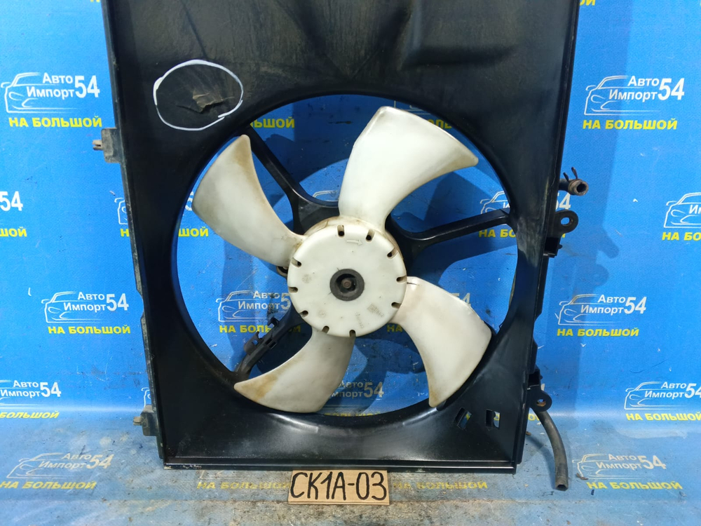 Диффузор радиатора двигателя MITSUBISHI LANCER 1998