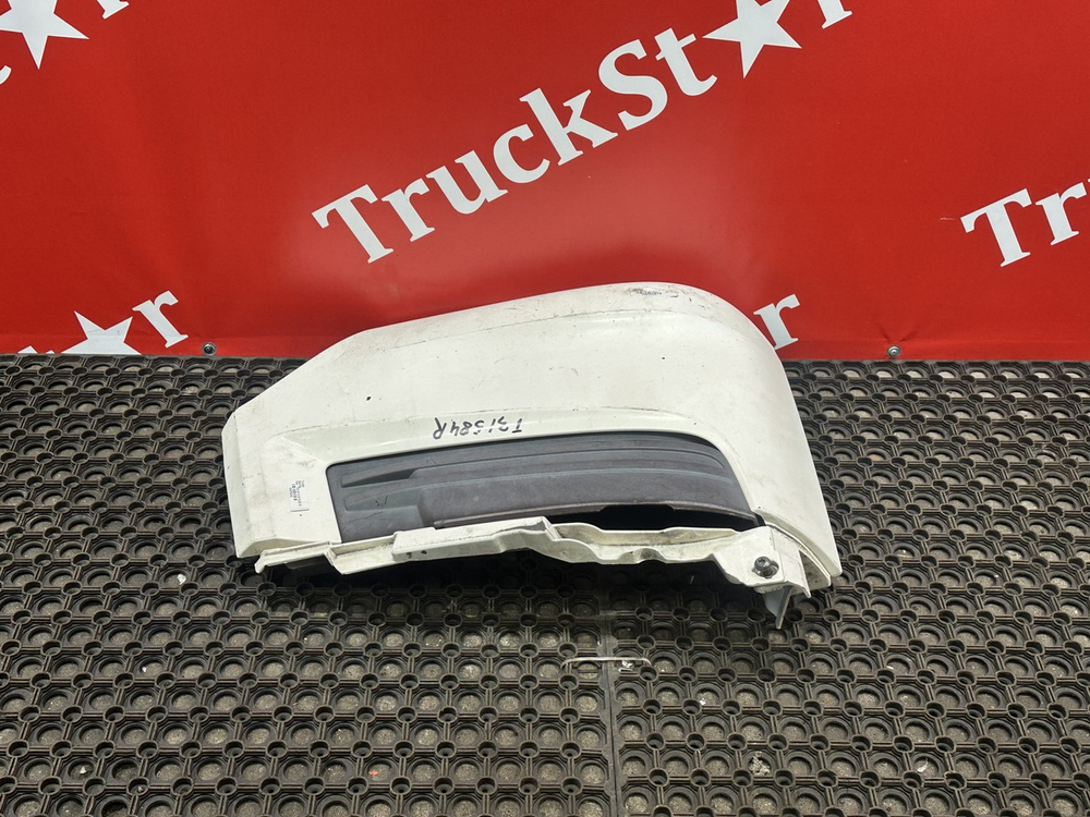 Угол бампера нижний правый