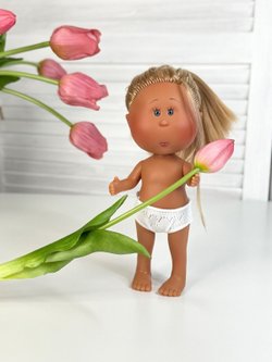 Кукла Nines виниловая 23см Little Mia Latina без одежды (3199WL2)