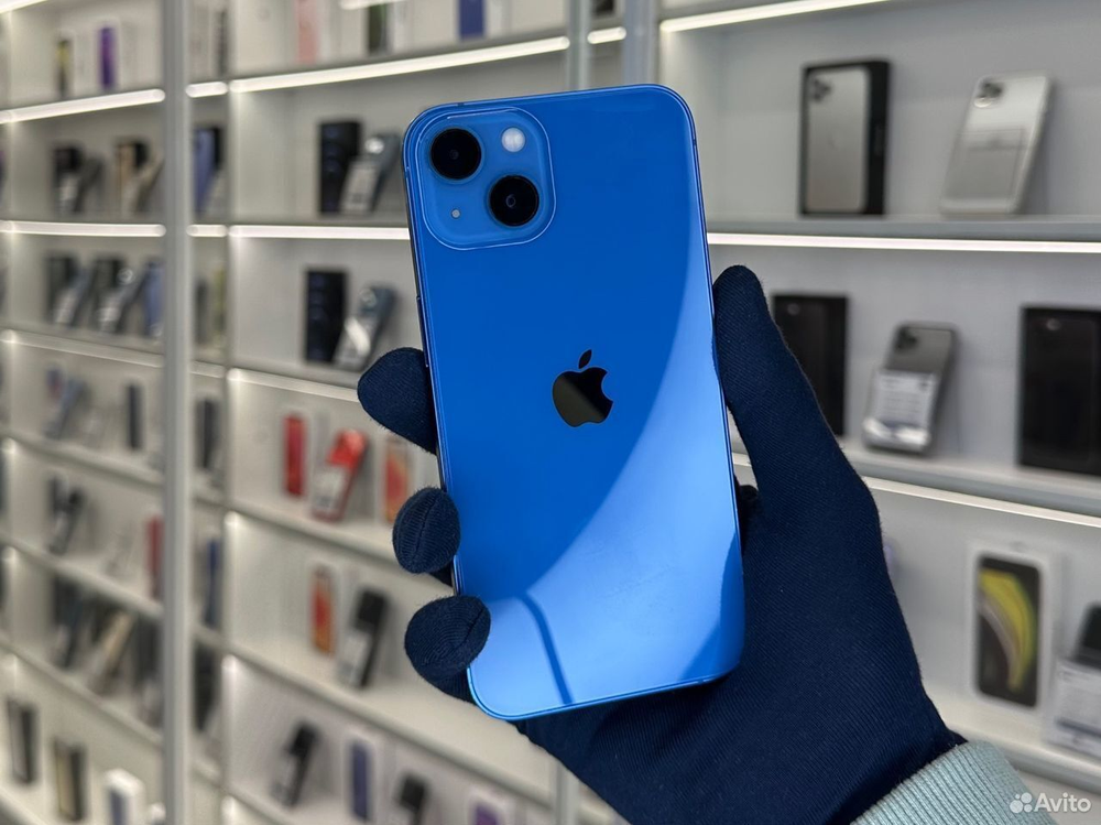 iPhone 13 256 ГБ б/у