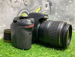 Nikon D3200 kit 18-55mm 3.5-5.6Gll 12.700 кадров