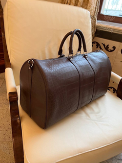 Дорожная сумка Louis Vuitton Keepall 55 из кожи крокодила