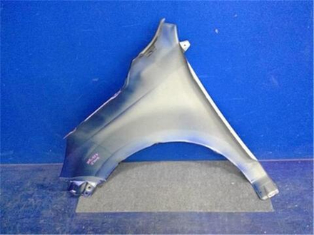 крыло переднее правое Toyota Rush J200E J210G
