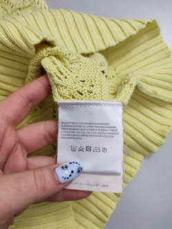 Свитер Clockhouse светлый 46 размер