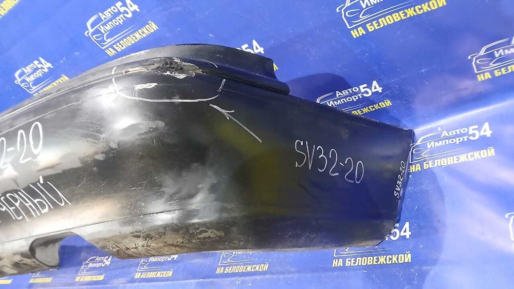 Бампер задний TOYOTA CAMRY 1991