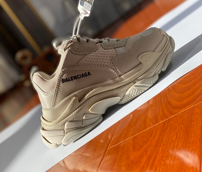 Balenciaga Triple S