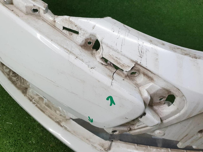 Бампер передний Lada Granta (2018-н.в.)