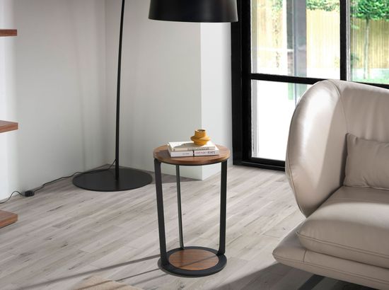 Приставной столик 2116/MH2208B из ореха и черной стали