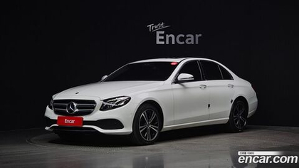 Mercedes-Benz E-Class W213 E220d Avangarde (08.2020)