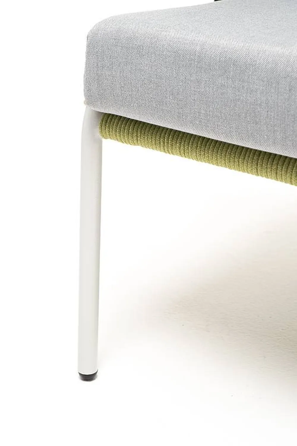 "Милан" кресло плетеное из роупа, каркас алюминий светло-серый (RAL7035) муар, роуп салатовый меланж круглый, ткань светло-серая