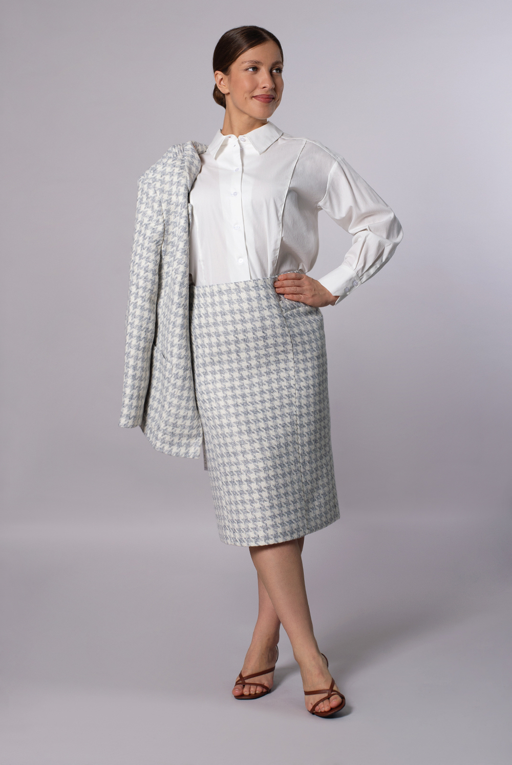 Юбка женская 3889ВПА, бело-серый #323Бсе013889ВПА