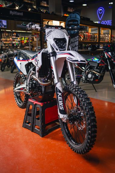 Мотоцикл кроссовый эндуро KEWS K16 NC 300 (182 MN)