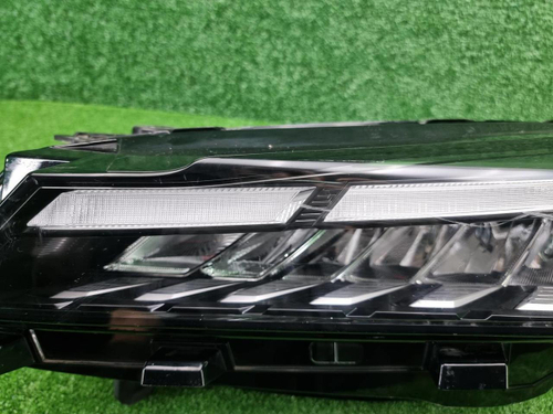 Фара левая Geely Coolray (2023-н.в.) LED
