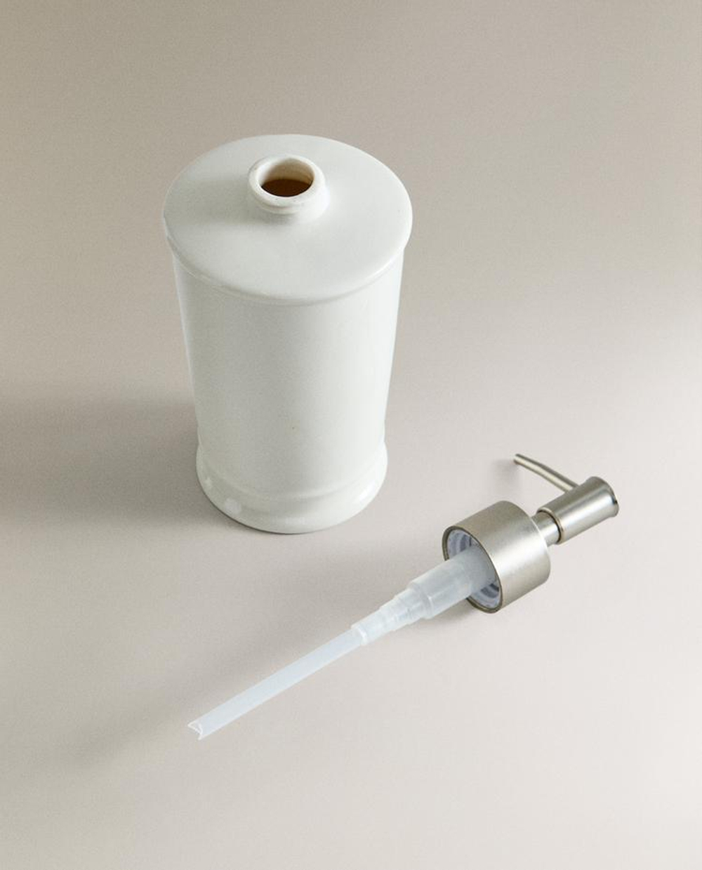 ZARA HOME КЕРАМИЧЕСКИЙ ДОЗАТОР ДЛЯ МЫЛА, ЭКРЮ