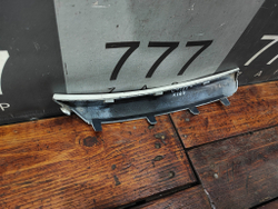 Накладка переднего бампера правая Mercedes GLE (V167) 18-нв Б/У Оригинал A1678855803