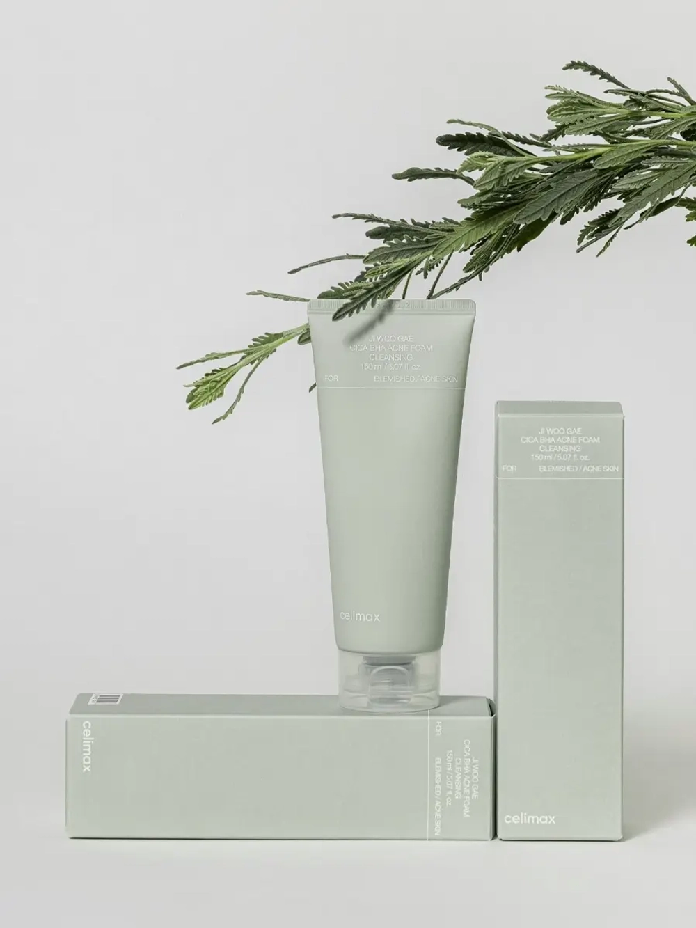 Celimax Очищающая пенка с BHA-кислотой и центеллой азиатской Ji Woo Gae Cica BHA Acne Foam Cleansing 150 мл