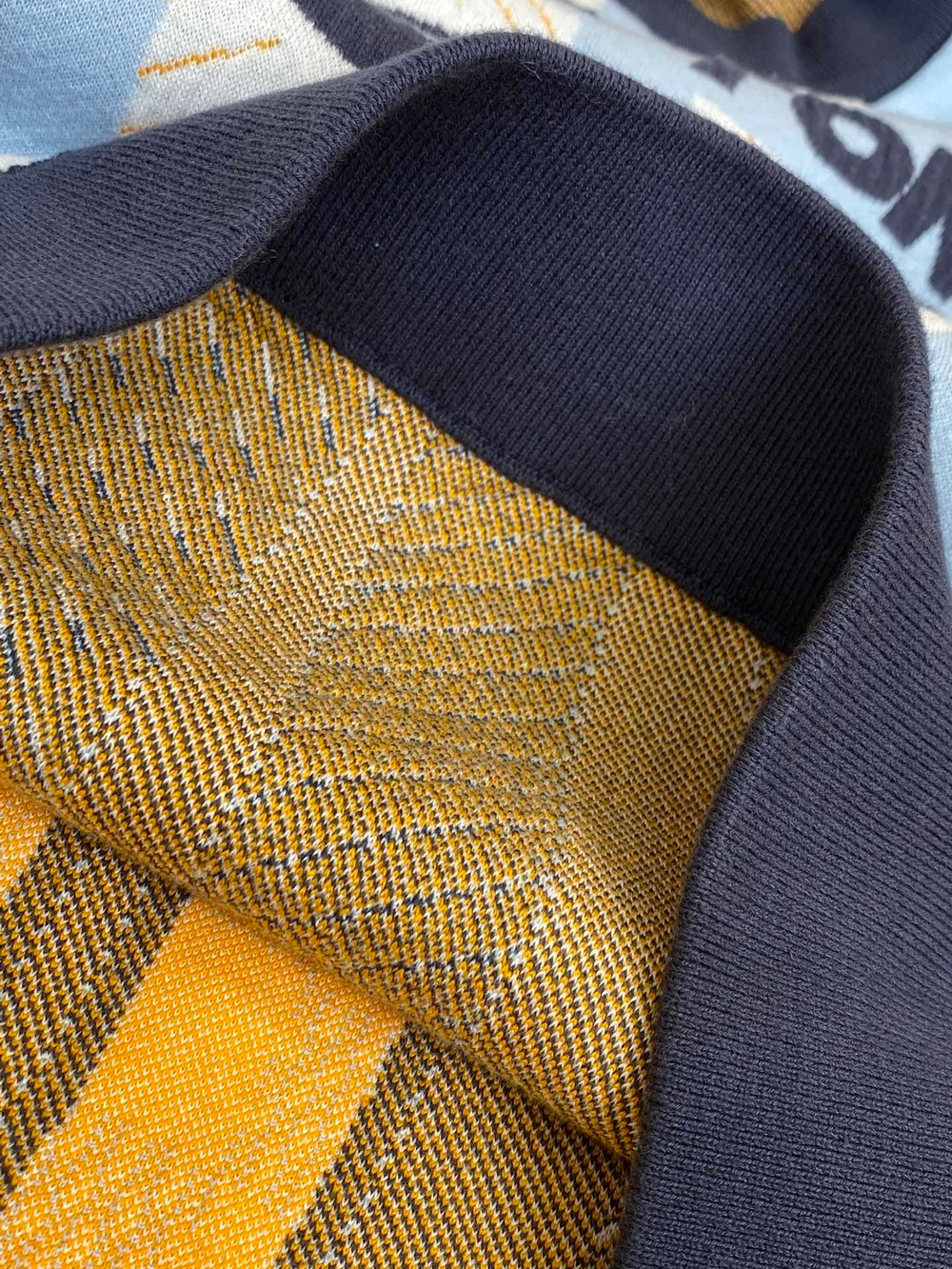 Louis Vuitton Sweatshirt