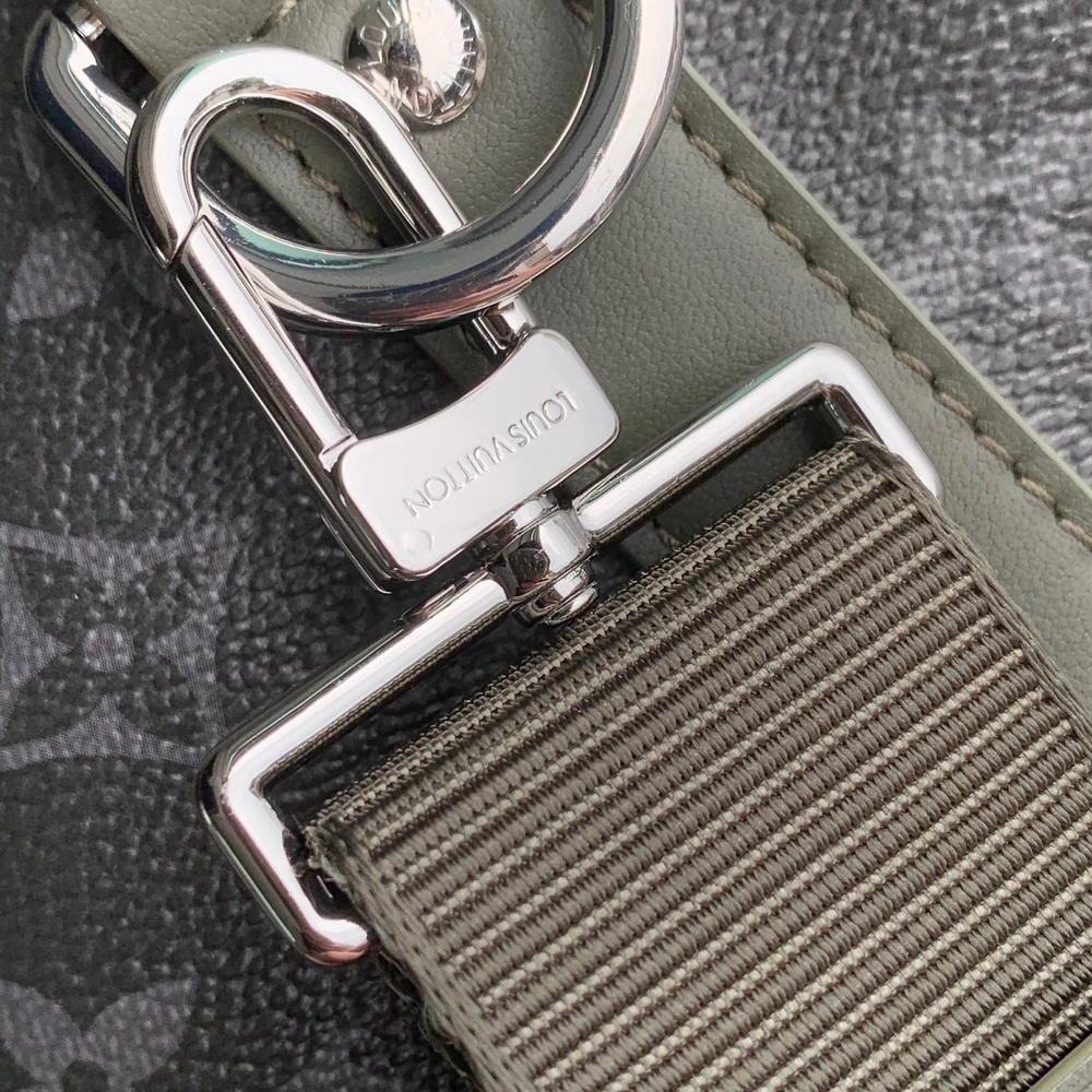 Louis Vuitton Keepall Bandouliere 35
