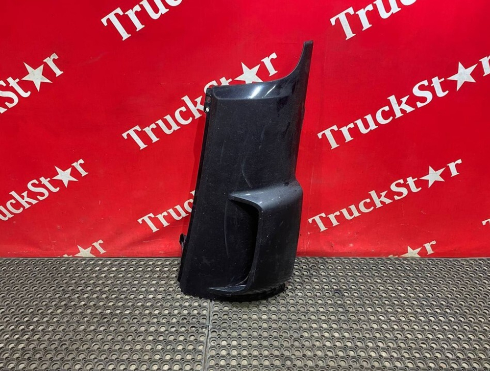 Угол кабины левый 2019г.