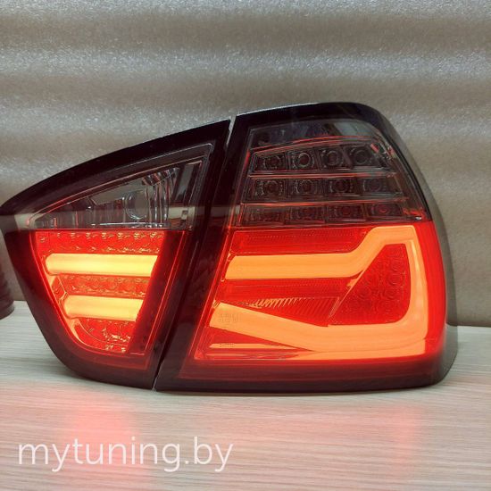 Задние фонари для BMW 3 E90 (05-08) LED Red Smoke